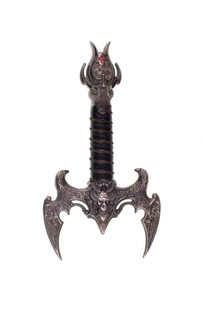 bugbear paladin Bugbear Paladins "Luminous Claws" | With 1 special feat!