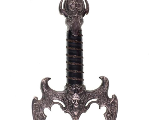 bugbear paladin Bugbear Paladins "Luminous Claws" | With 1 special feat!