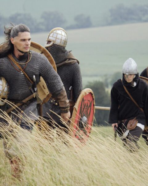 Leadership and Attracting a Pioneer Population 5e